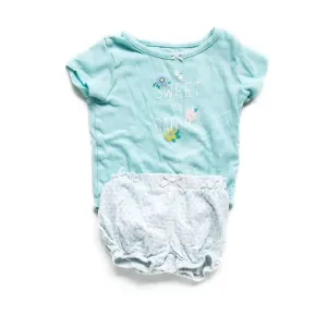 Carter's onesie   shorts 6m