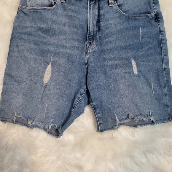 Good American Denim Shorts Cutoff Distressed Medium Wash Size 12/31