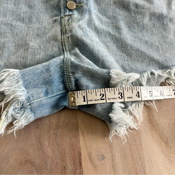 Good American Shorts Size 10/30 Bombshell Denim Jean Fringe Hem NWT $119