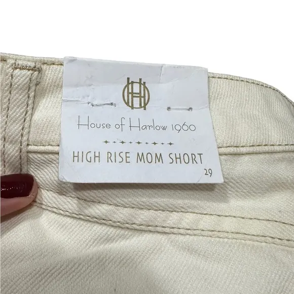 House of Harlow Cream High Rise Mom Short