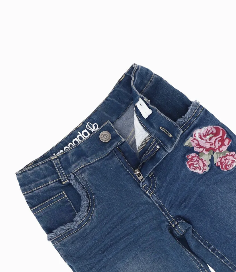 Jeans Bebé Acampanados Con Bordado