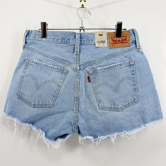 Levi’s 501 High Rise Denim Shorts Distressed Light Wash Size 29 NWT