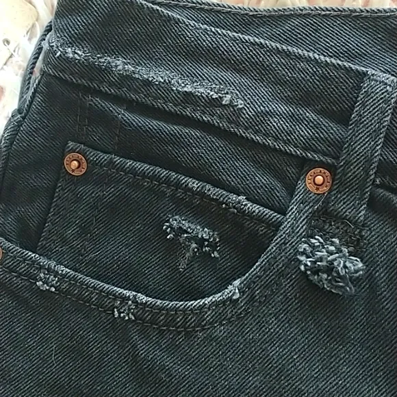 🖤NWT WE THE FREE/Free People distressed denim shorts