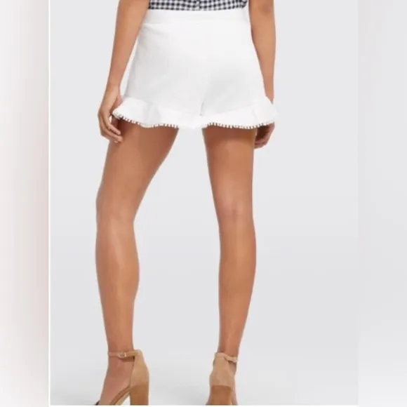 NWT✨Draper James Flutter Shorts White Size 14