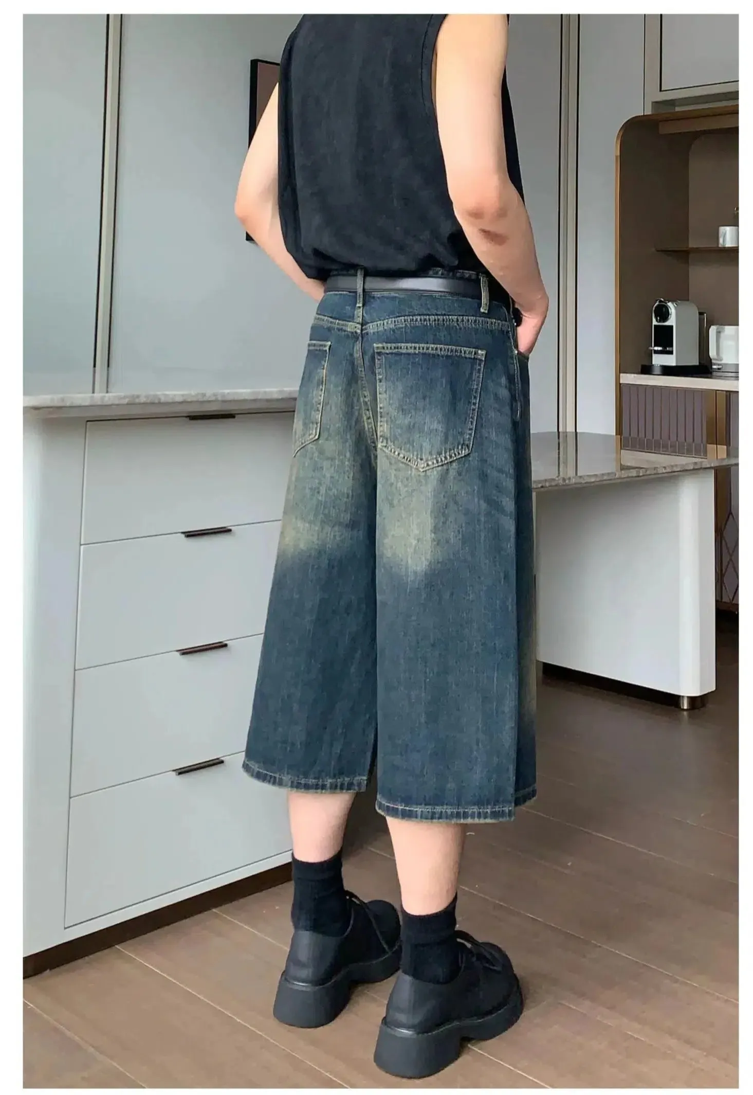 Wide-leg Mid-length Denim Shorts